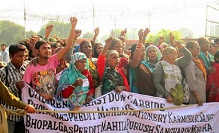 Post 119k support signatures to US petition, Bhopal survivors ask Modi for harsher measures on Dow