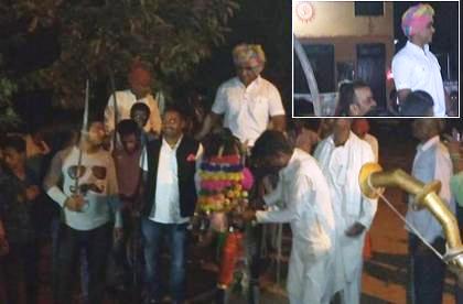 Madhya Pradesh  Police  Weird  Bizarre  Dussehra  Hinduism  Suspension  Shivpuri