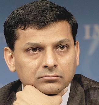 RBI governor Raghuram Rajan gets his birth certificate in Bhopal, 53 years later
