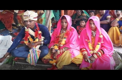 Polygamy  Marriage  Wedding  Man marries two women  Madhya Pradesh  Betul  Bizarre